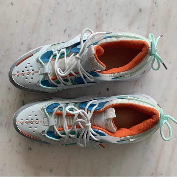 NWOT - BASSO Hidalgo Sneaker - size 9 (men’s) - Picture 6 of 11